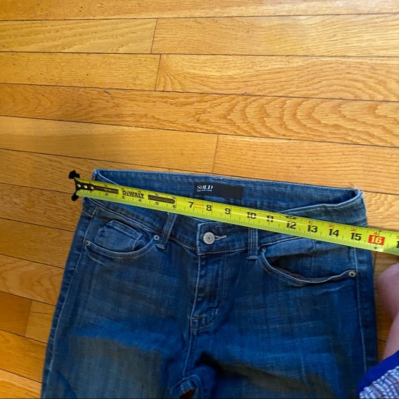 SOLO Design Lab Distressed Jeans - Picture 5 of 16